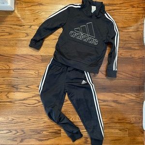 Kids Adidas Hoodie Sweatshirt & Jogger Sweatpants